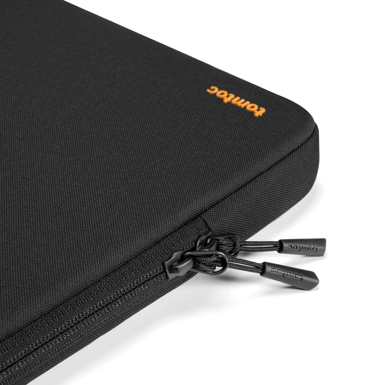 Defender-A13 Laptop Sleeve for 16 inch MacBook Pro - Image 21