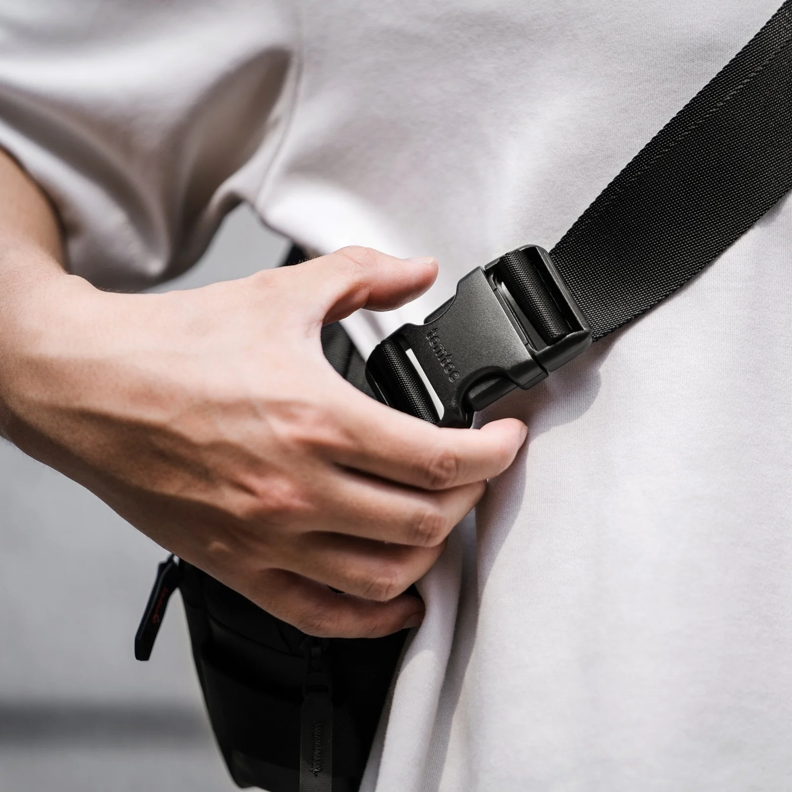 Explorer-T21 Sling Bag S - Image 6