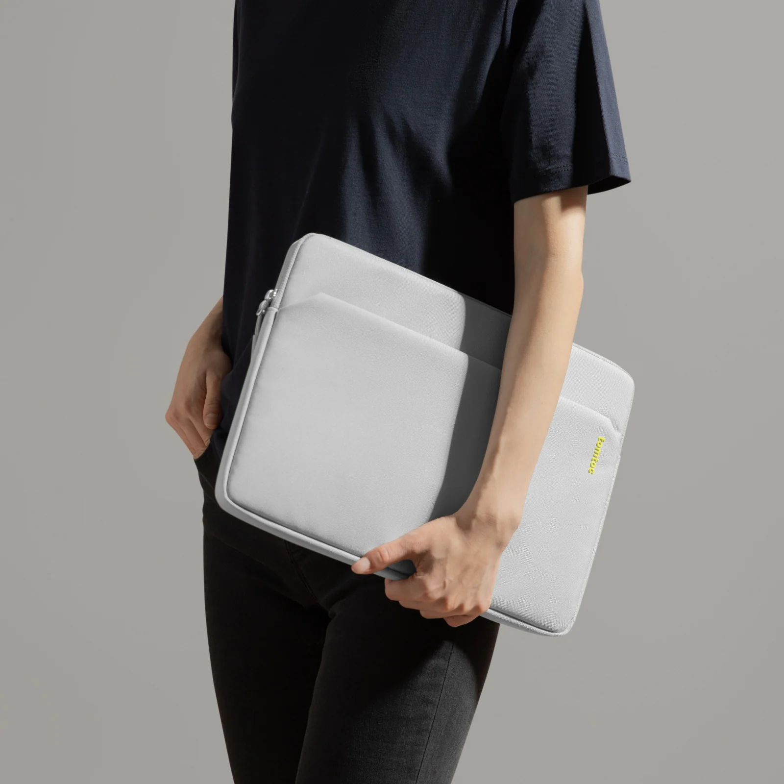 Light-A18 Laptop Sleeve for 14 inch MacBook Pro - Image 10