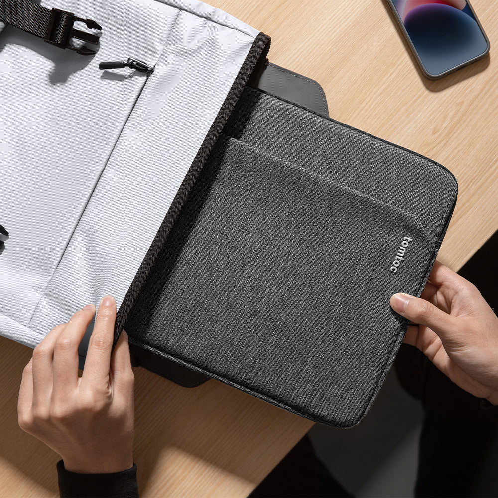 Light-A18 Laptop Sleeve for 14 inch MacBook Pro - Image 43