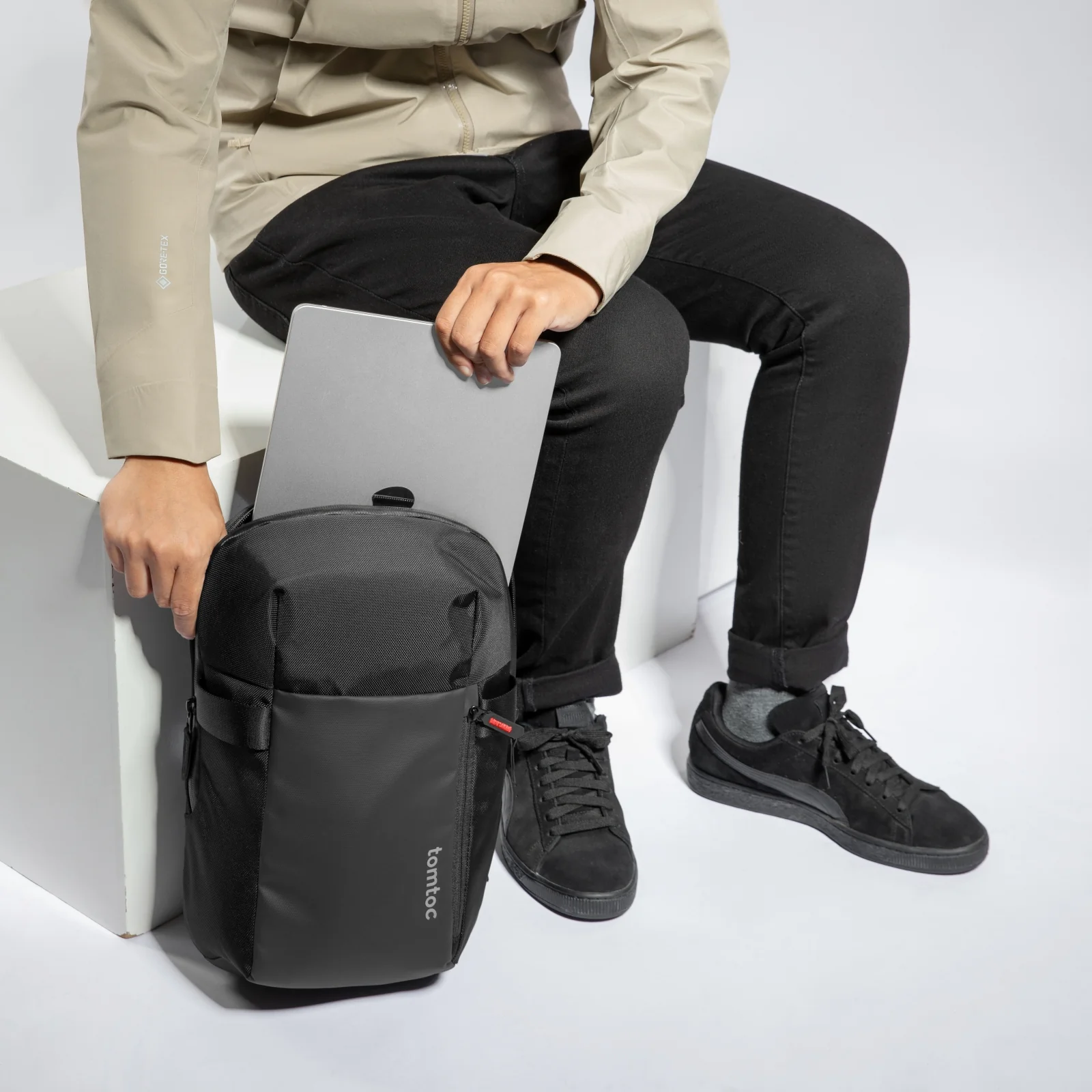 Navigator-T24 Sling Bag 7L (Bulk Purchase) - Image 9