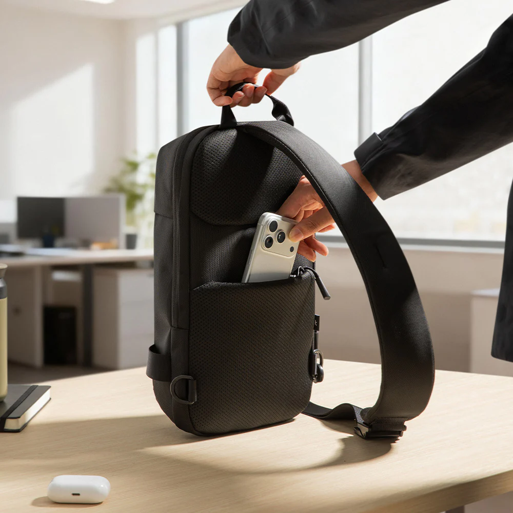 Navigator-T24 Sling Bag XS - Image 30