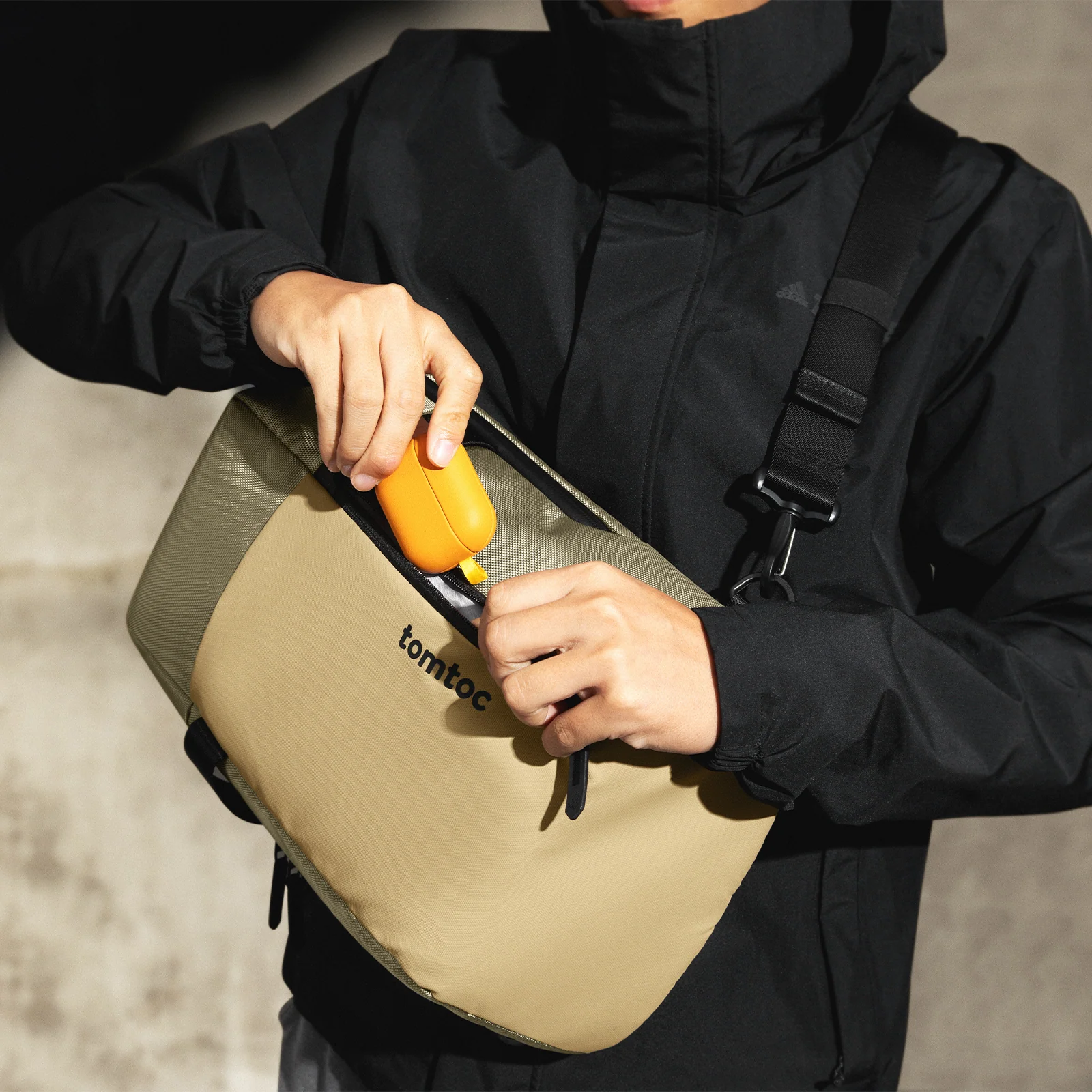 Navigator-T24 Sling Bag S - Image 21