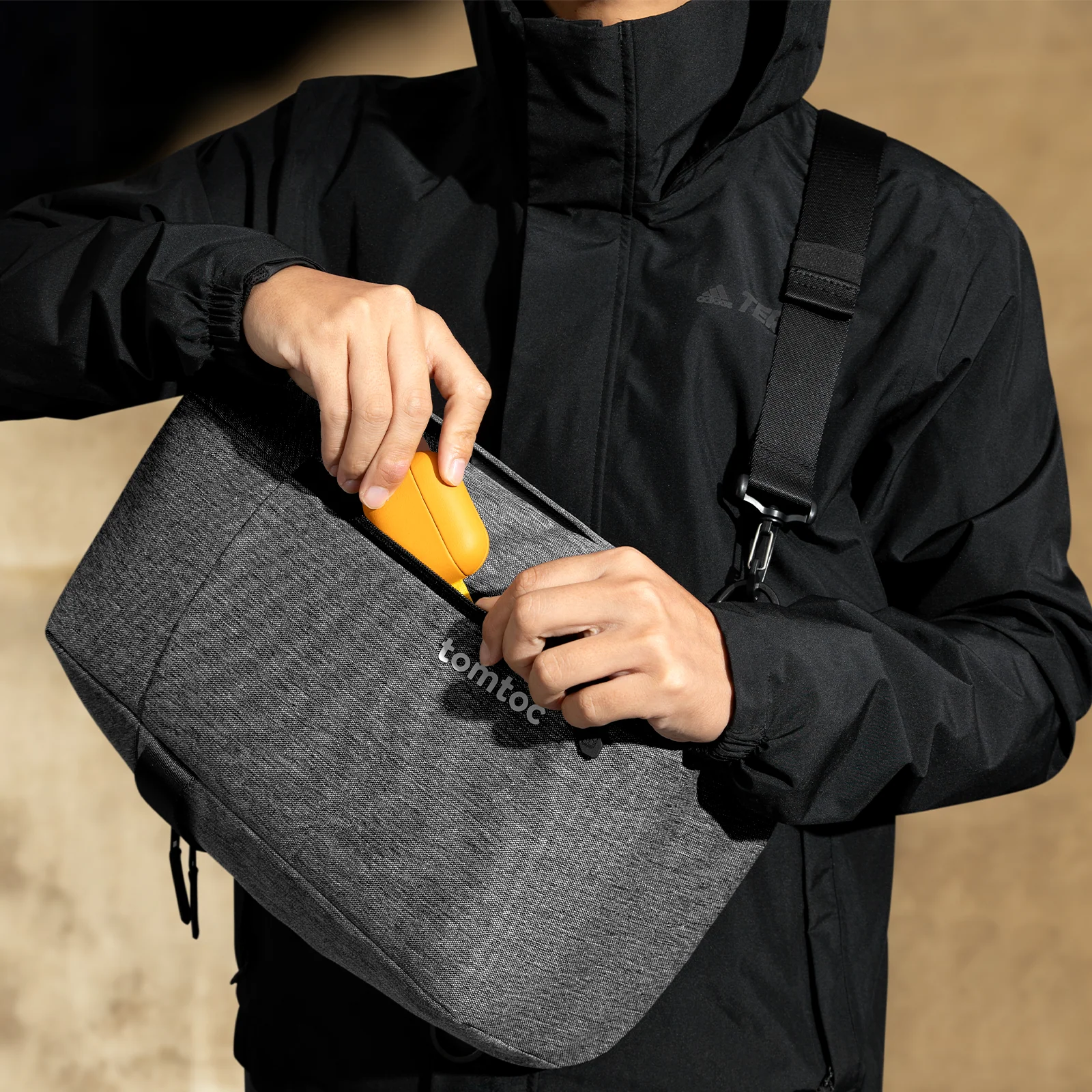 Navigator-T24 Sling Bag S - Image 31
