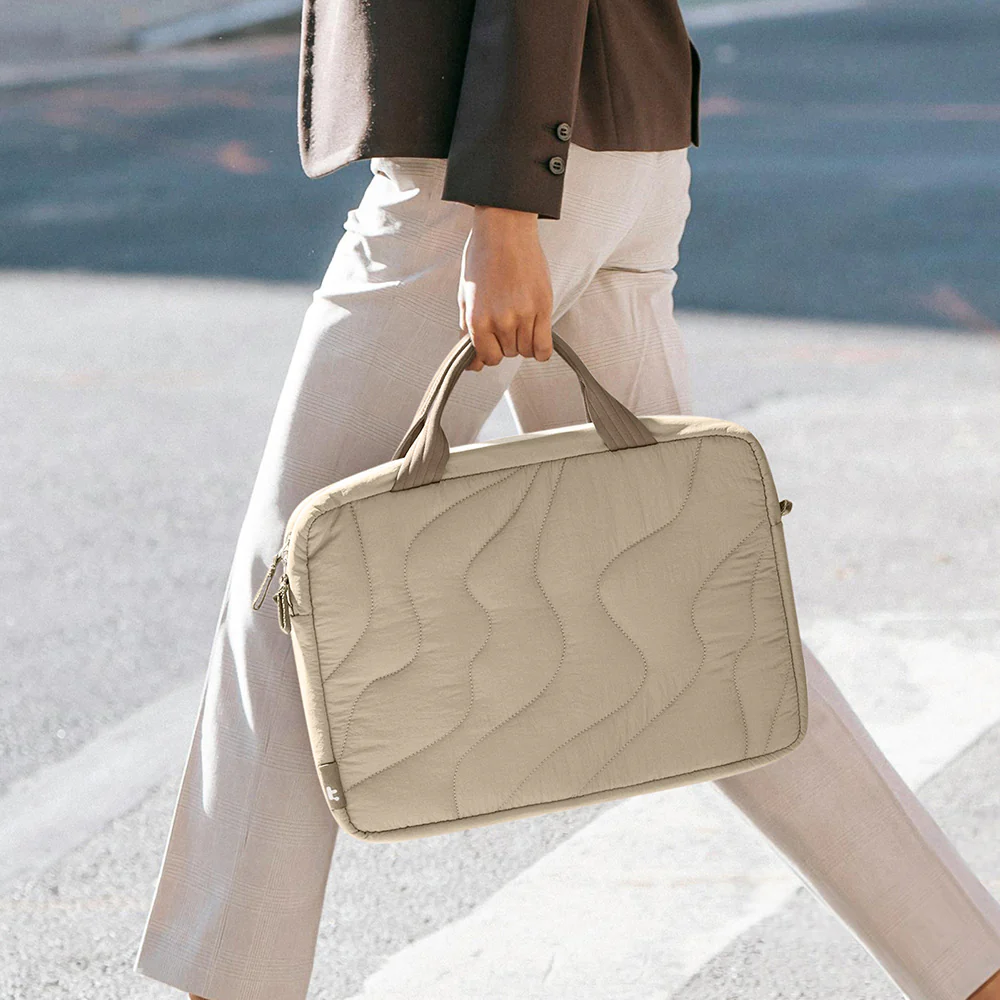 Terra-A28 Puffy Laptop Carrying Bag for 15-16 inch Laptop - Image 24