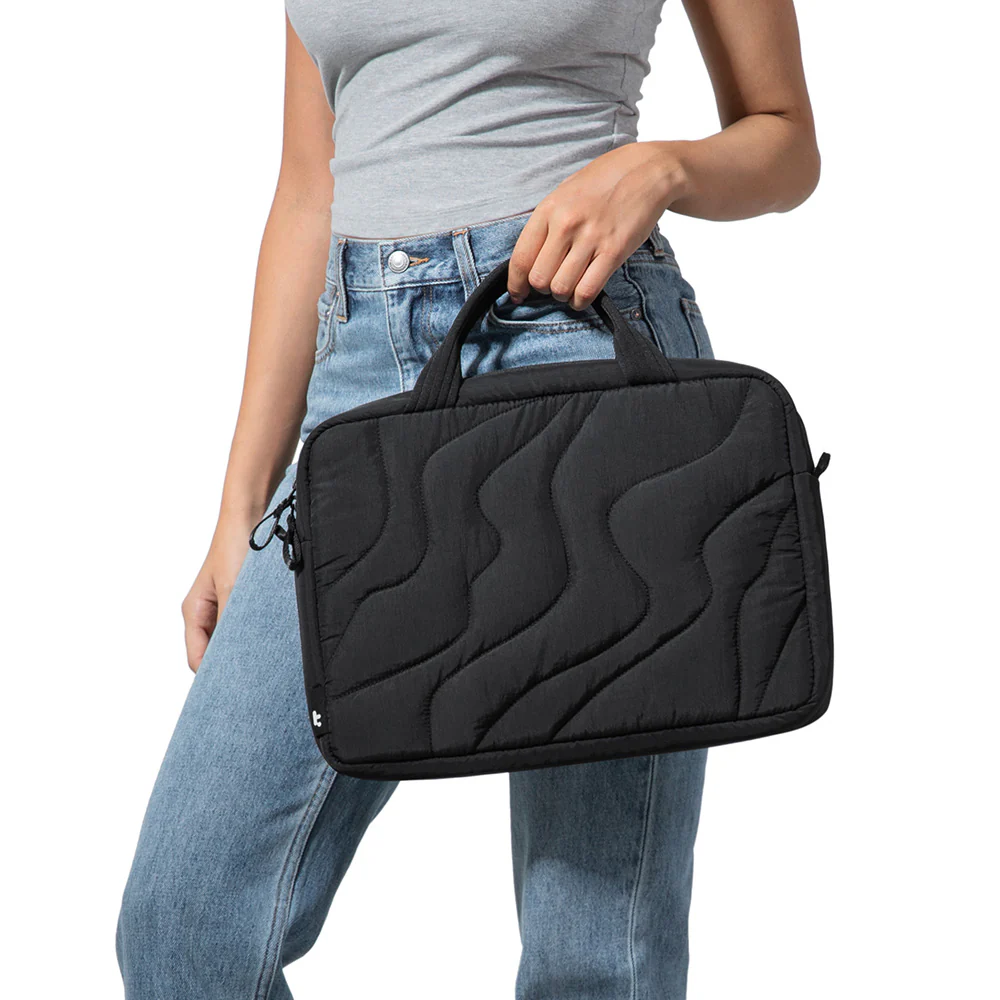 Terra-A28 Puffy Laptop Carrying Bag for 15-16 inch Laptop - Image 3