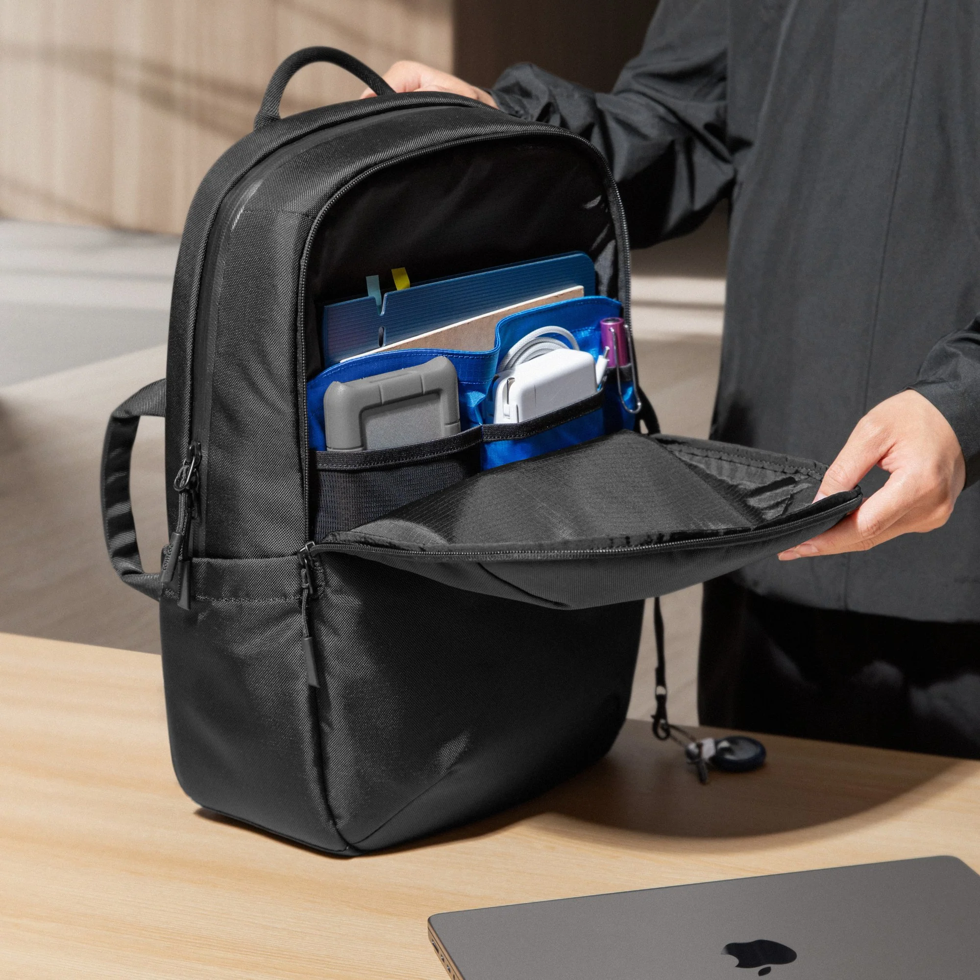 UrbanEX-T65 Laptop Backpack 20L - Image 14
